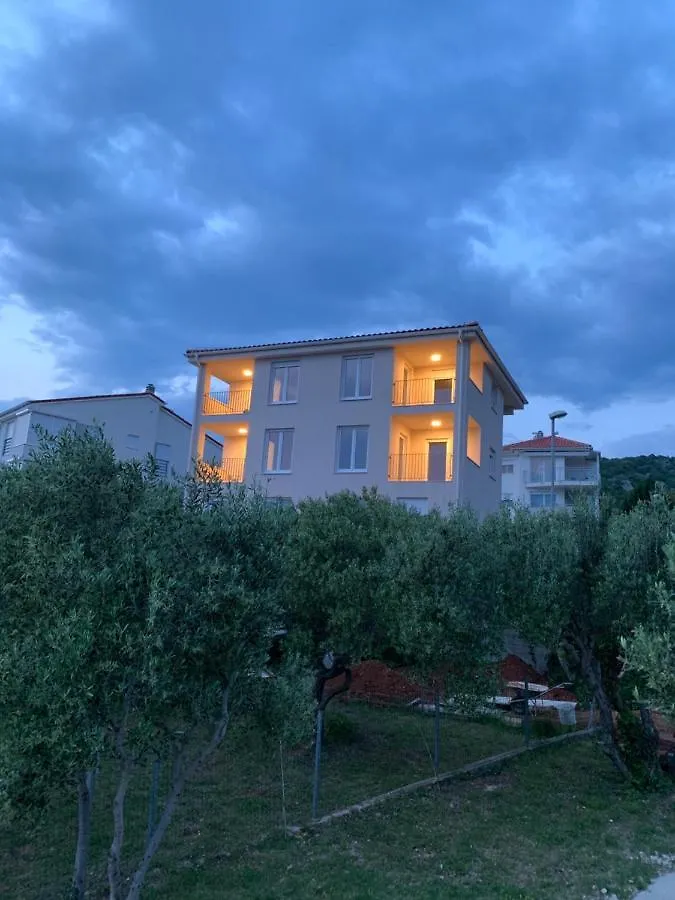 Twenty-Punat Apartments Croatia