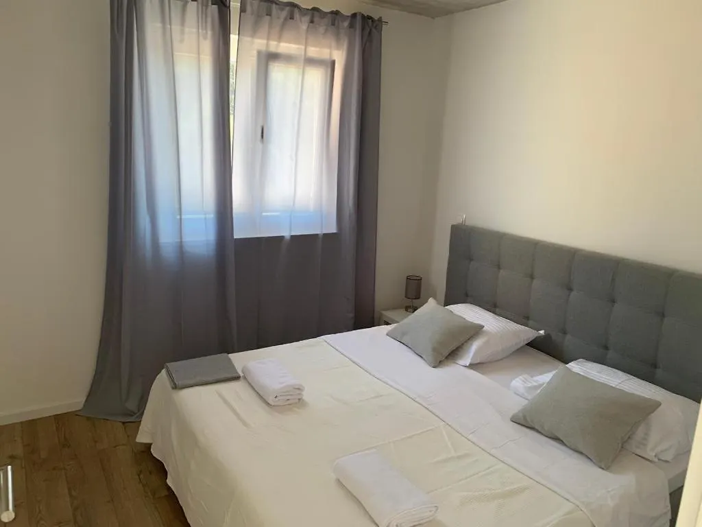 Twenty-Punat Apartments Croatia